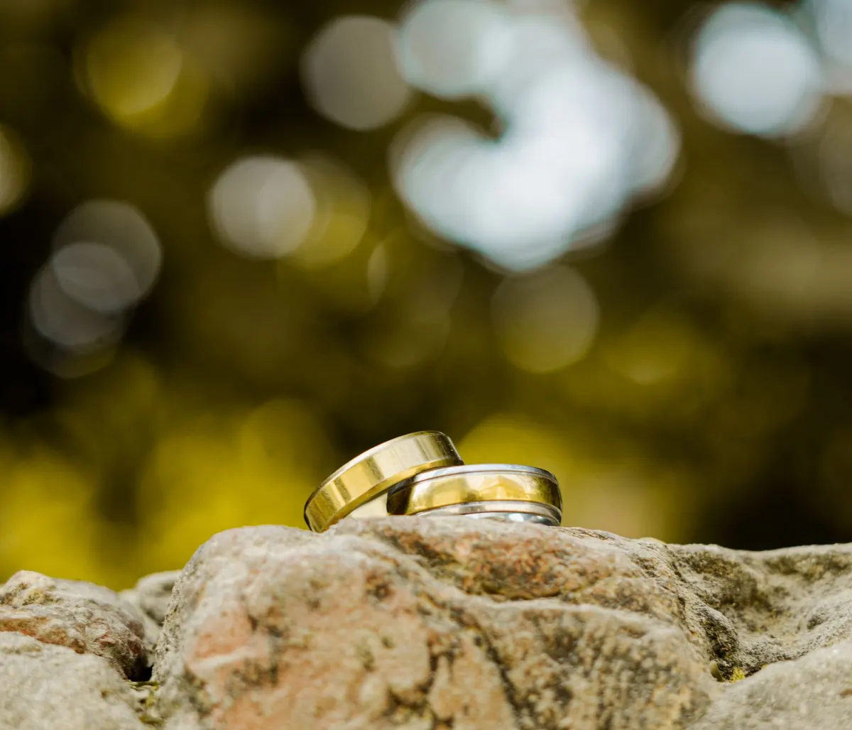How to Read UK Jewellery Hallmarks: A Beginner's Checklist